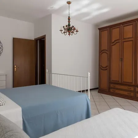 Francesco La Ruota Apartament Desenzano del Garda