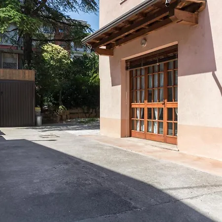 Francesco La Ruota Apartment Desenzano del Garda